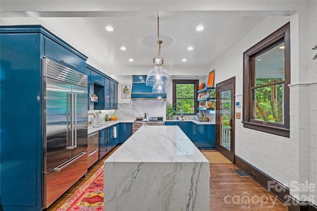 2100 The Plaza Road, Charlotte, NC 28205