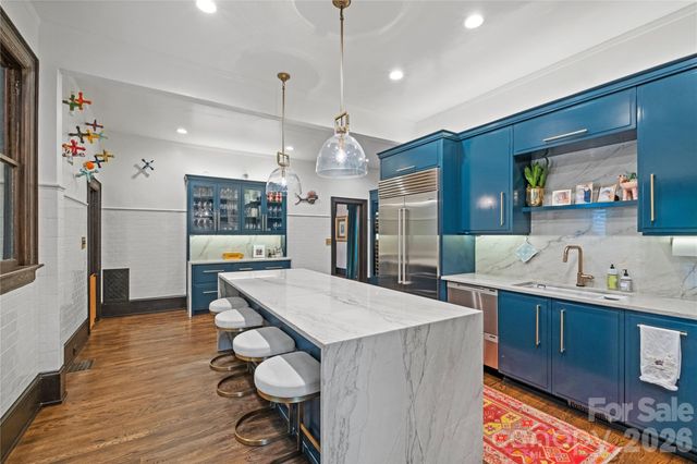 2100 The Plaza Road, Charlotte, NC 28205