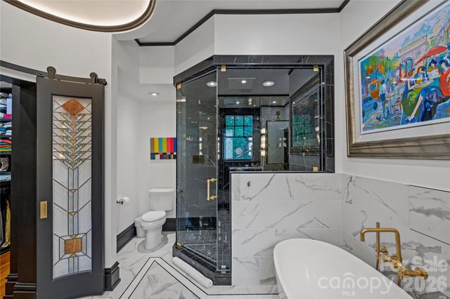 2100 The Plaza Road, Charlotte, NC 28205