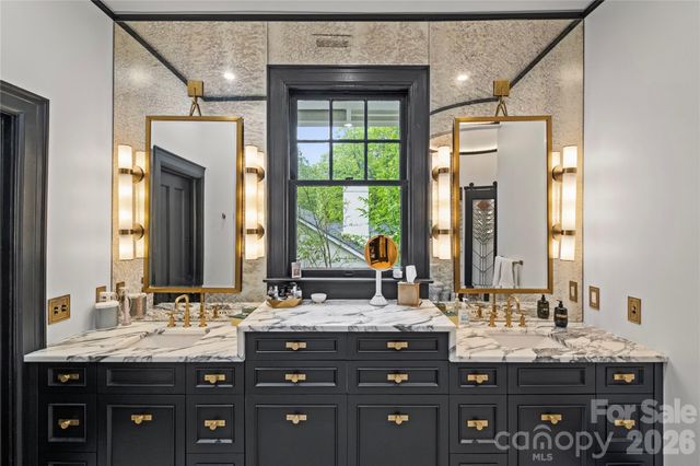 2100 The Plaza Road, Charlotte, NC 28205