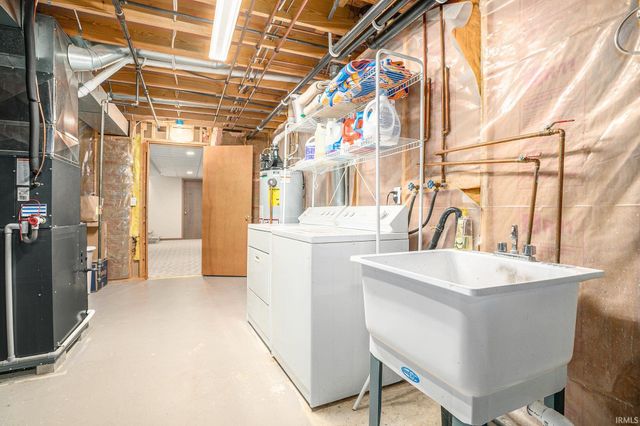 58396 Summer Wind Court, Elkhart, IN 46517