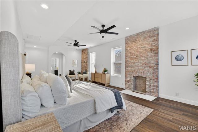 617 Haven Street, St Louis, MO 63111