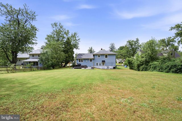 130 OAKDALE RD, Cherry Hill, NJ 08034