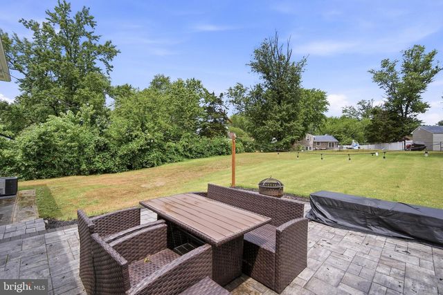130 OAKDALE RD, Cherry Hill, NJ 08034