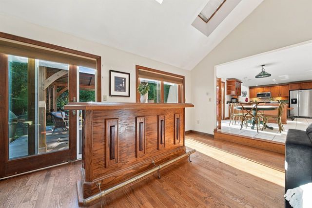 7 Cobblestone Place, Merrimack, NH 03054