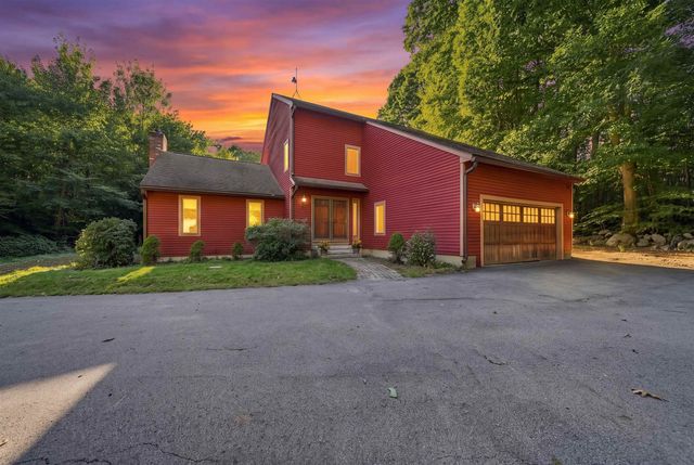 7 Cobblestone Place, Merrimack, NH 03054