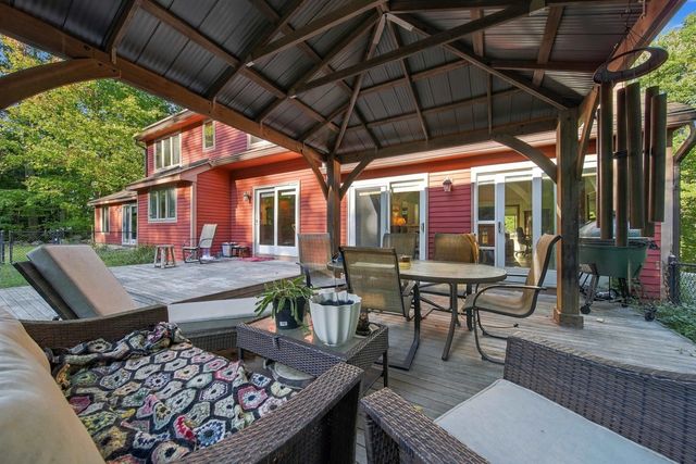 7 Cobblestone Place, Merrimack, NH 03054