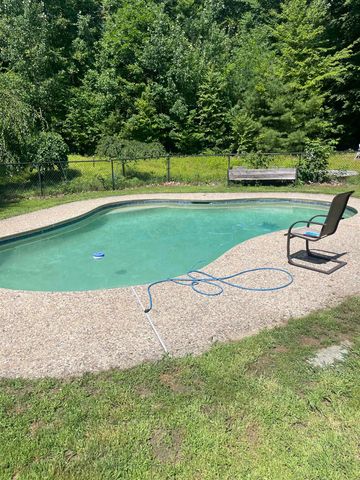 7 Cobblestone Place, Merrimack, NH 03054