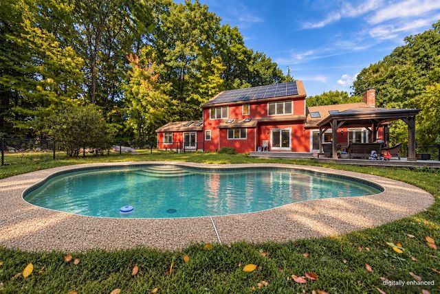 7 Cobblestone Place, Merrimack, NH 03054