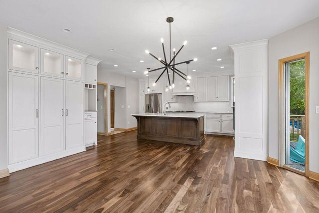2717 87th Trail N, Brooklyn Park, MN 55443