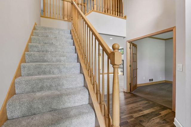 2717 87th Trail N, Brooklyn Park, MN 55443