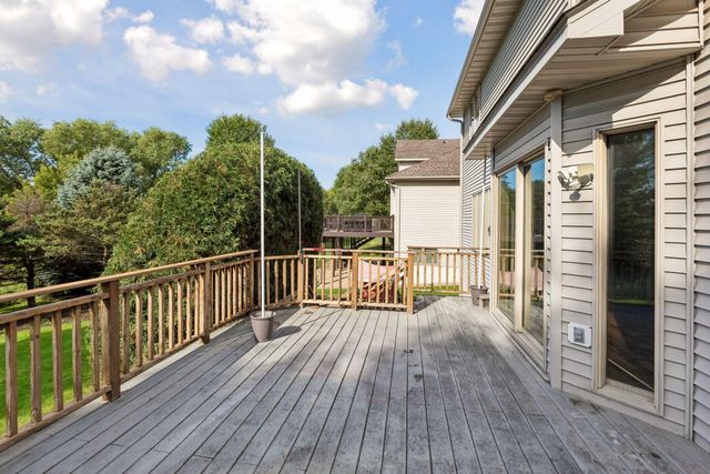 2717 87th Trail N, Brooklyn Park, MN 55443