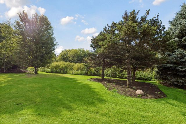 2717 87th Trail N, Brooklyn Park, MN 55443