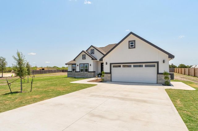 123 Bianca CIR, Del Valle, TX 78617