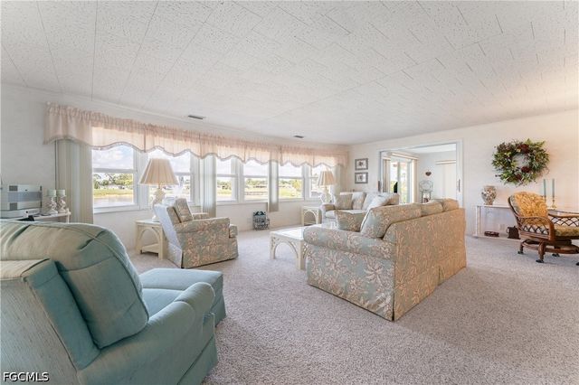 237 Palmer BLVD, North Fort Myers, FL 33903