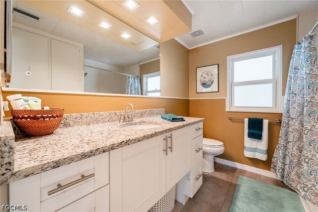 237 Palmer BLVD, North Fort Myers, FL 33903
