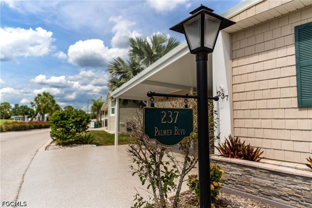 237 Palmer BLVD, North Fort Myers, FL 33903