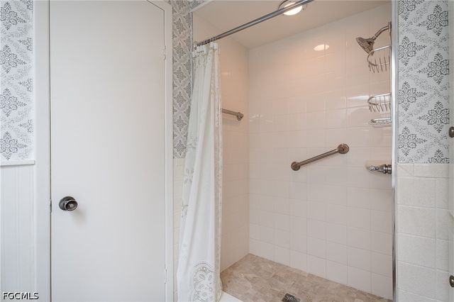 237 Palmer BLVD, North Fort Myers, FL 33903
