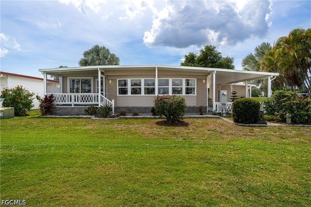 237 Palmer BLVD, North Fort Myers, FL 33903