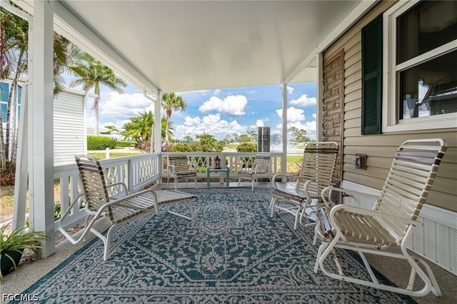 237 Palmer BLVD, North Fort Myers, FL 33903