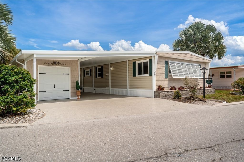 237 Palmer BLVD, North Fort Myers, FL 33903