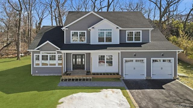 1 Lotto Court, Lake Grove, NY 11755