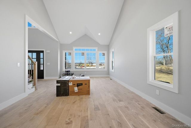 1 Lotto Court, Lake Grove, NY 11755