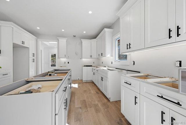 1 Lotto Court, Lake Grove, NY 11755