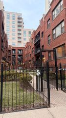 904 W Winona Street G, Chicago, IL 60640