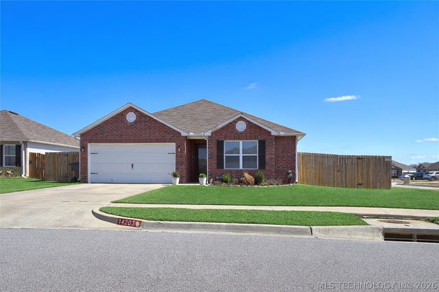 14203 N 74th East Avenue, Collinsville, OK 74021