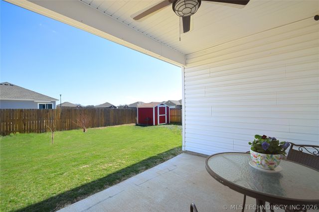 14203 N 74th East Avenue, Collinsville, OK 74021