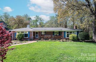 145 21st Avenue NW, Hickory, NC 28601