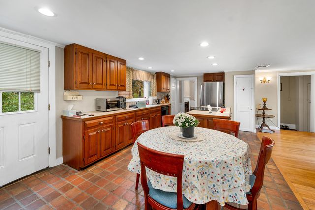 240 Mountain Road, Concord, NH 03301