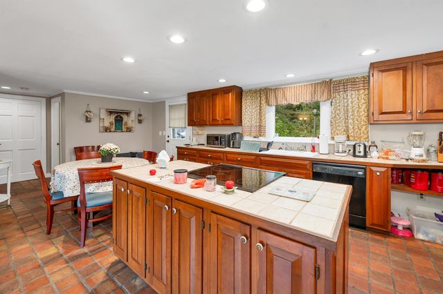 240 Mountain Road, Concord, NH 03301
