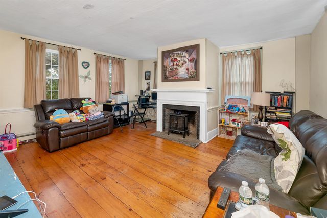 240 Mountain Road, Concord, NH 03301