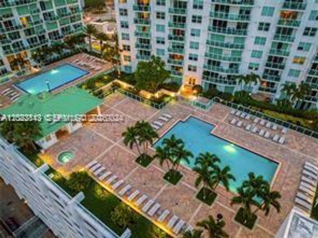 41 SE 5th St 2411, Miami, FL 33131
