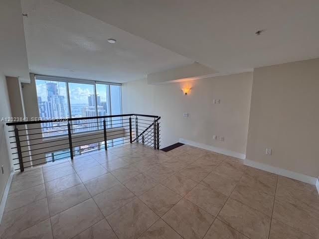 41 SE 5th St 2411, Miami, FL 33131