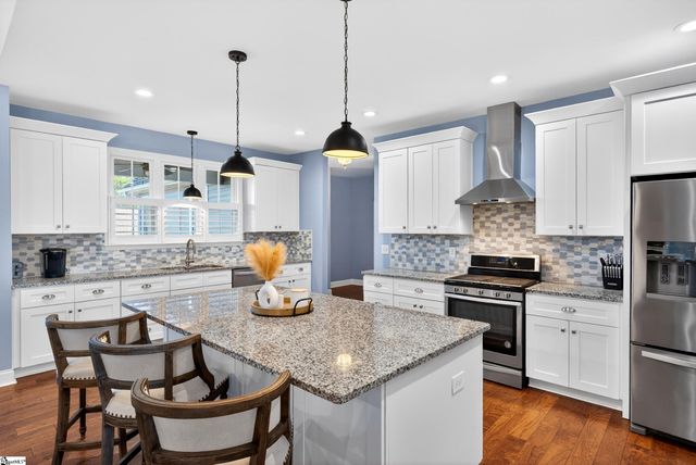 460 Harbour View Drive, Chesnee, SC 29323