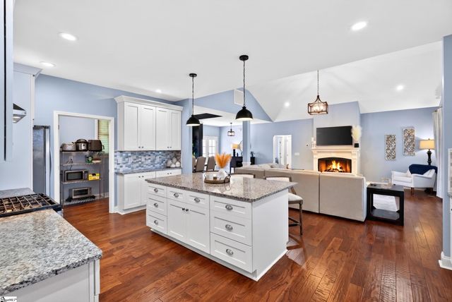 460 Harbour View Drive, Chesnee, SC 29323