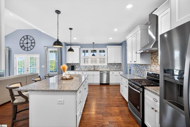 460 Harbour View Drive, Chesnee, SC 29323