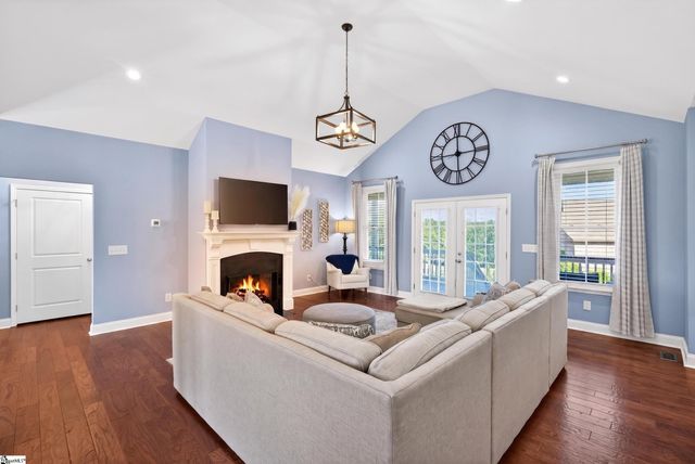 460 Harbour View Drive, Chesnee, SC 29323