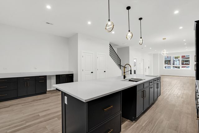 843 N Lorel Avenue, Chicago, IL 60651