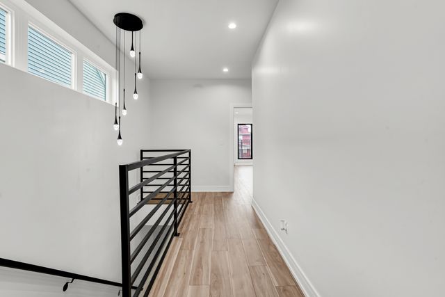 843 N Lorel Avenue, Chicago, IL 60651