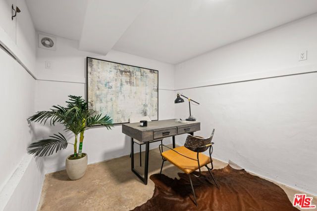 348 S Orange Drive, Los Angeles, CA 90036