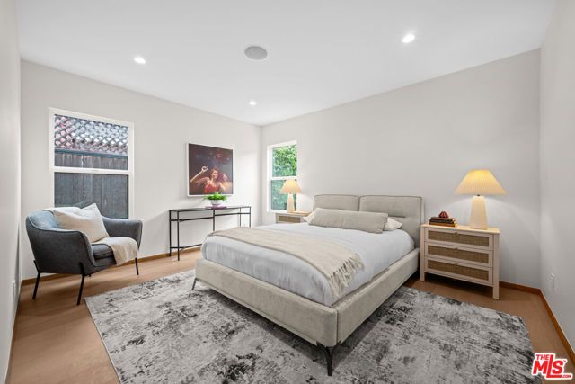 348 S Orange Drive, Los Angeles, CA 90036