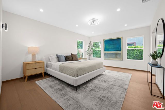 348 S Orange Drive, Los Angeles, CA 90036