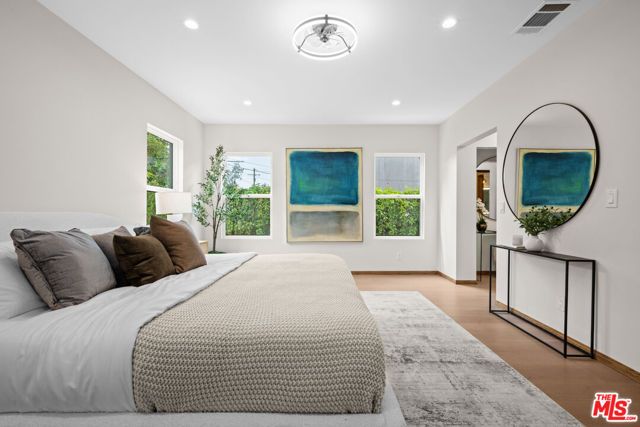 348 S Orange Drive, Los Angeles, CA 90036