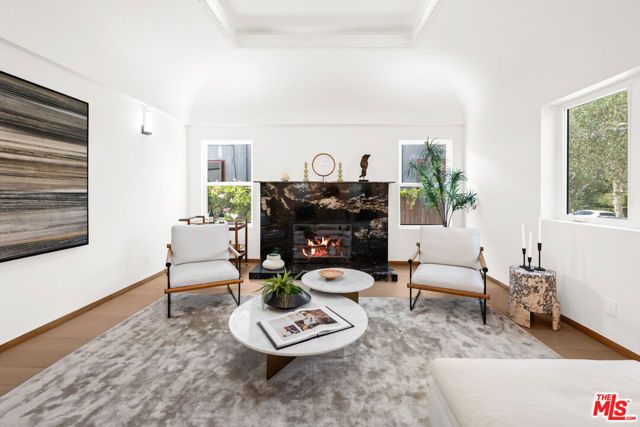 348 S Orange Drive, Los Angeles, CA 90036