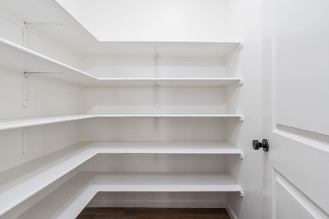 1252 Cathedral Court S, Madera, CA 93636