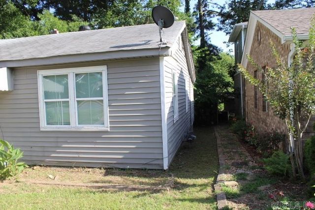 1110 W 49th Street, North Little Rock, AR 72118